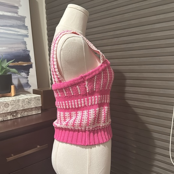 NWOT Woman's Lush Pink & White Stripe Sweater Tank Top. Size Small - Picture 4 of 6
